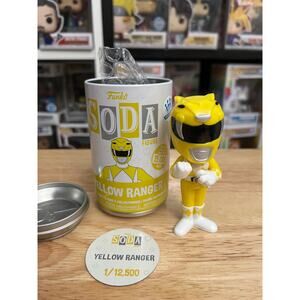 EXCLUSIVE LIMITED EDITION Yellow Ranger Funko Soda Power Rangers Shop LE Morphin